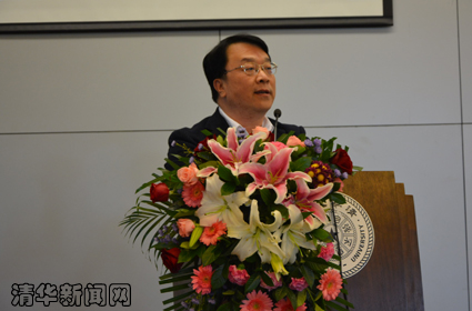 2025新澳门开门原料免费
