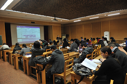 2025新澳门开门原料免费