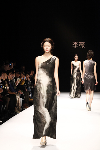 2025新澳门开门原料免费