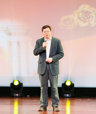 2025新澳门开门原料免费