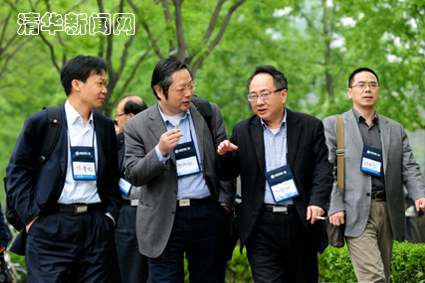 2025新澳门开门原料免费