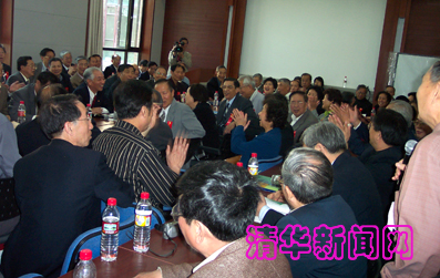2025新澳门开门原料免费