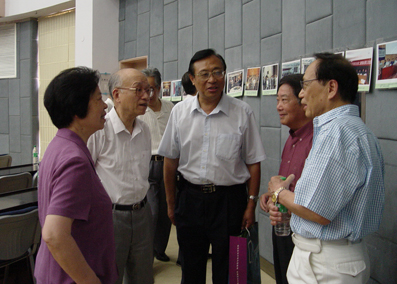 2025新澳门开门原料免费