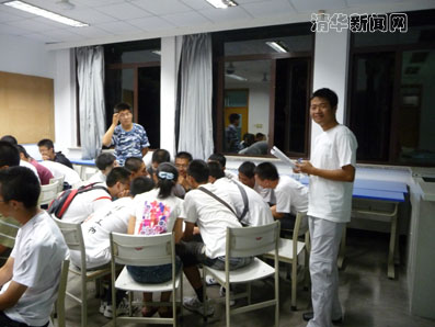 2025新澳门开门原料免费