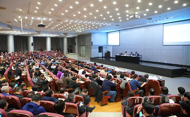 2025新澳门开门原料免费