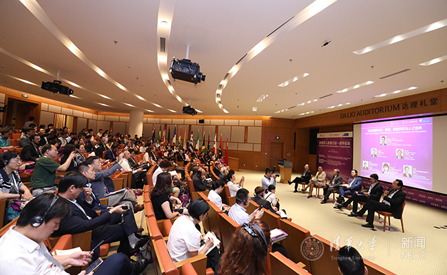 2025新澳门开门原料免费