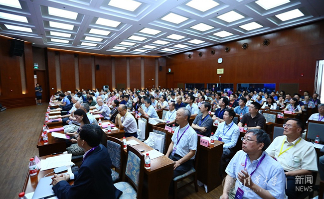 2025新澳门开门原料免费