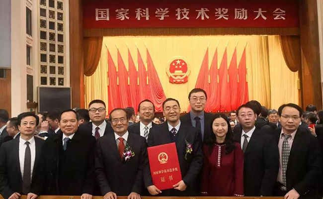 2025新澳门开门原料免费