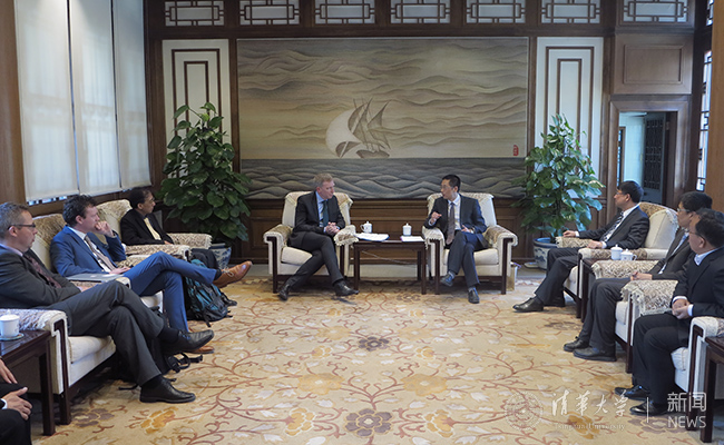 2025新澳门开门原料免费