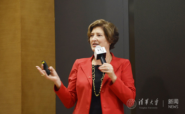 2025新澳门开门原料免费