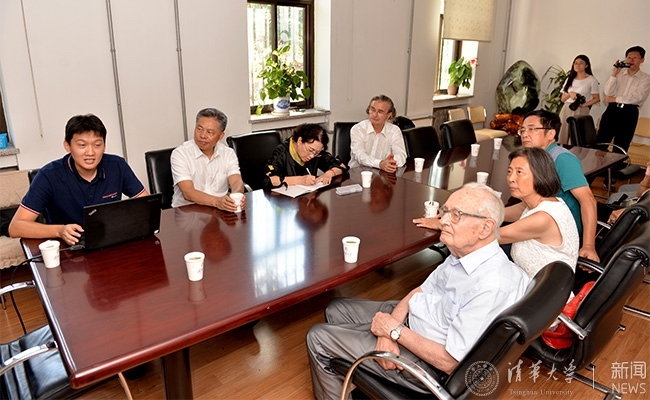 2025新澳门开门原料免费