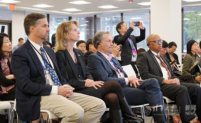 2025新澳门开门原料免费