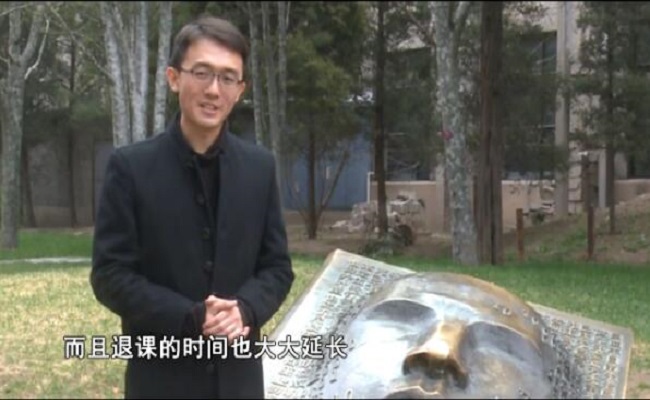 2025新澳门开门原料免费