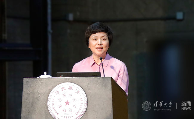 2025新澳门开门原料免费