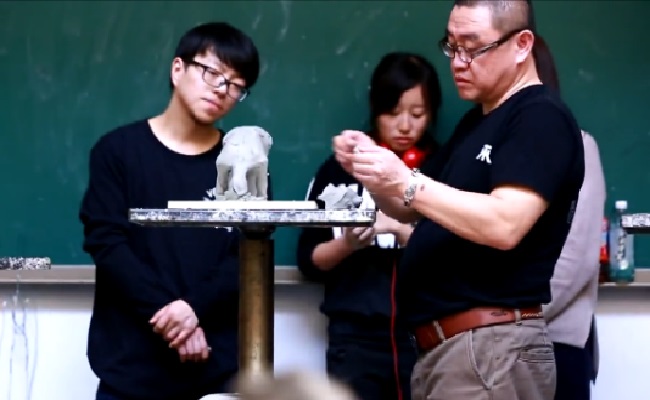 2025新澳门开门原料免费