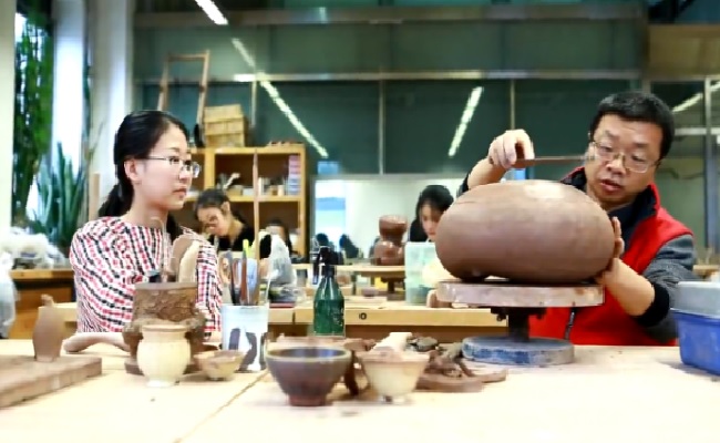 2025新澳门开门原料免费