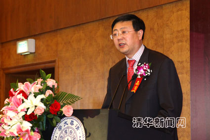 2025新澳门开门原料免费