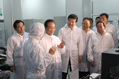 2025新澳门开门原料免费