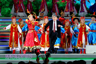 2025新澳门开门原料免费