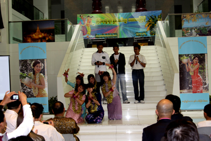 2025新澳门开门原料免费