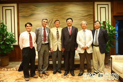 2025新澳门开门原料免费