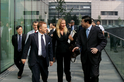 2025新澳门开门原料免费