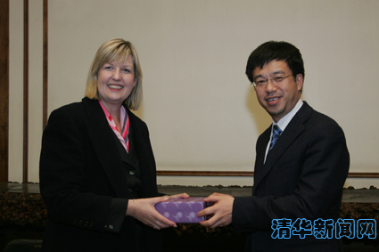 2025新澳门开门原料免费