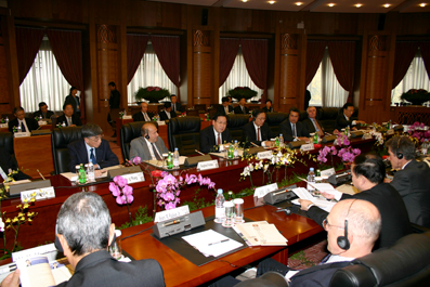 2025新澳门开门原料免费