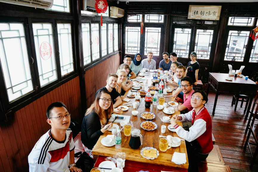 2025新澳门开门原料免费