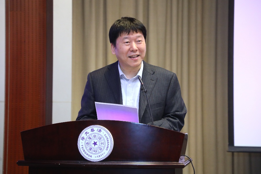 2025新澳门开门原料免费