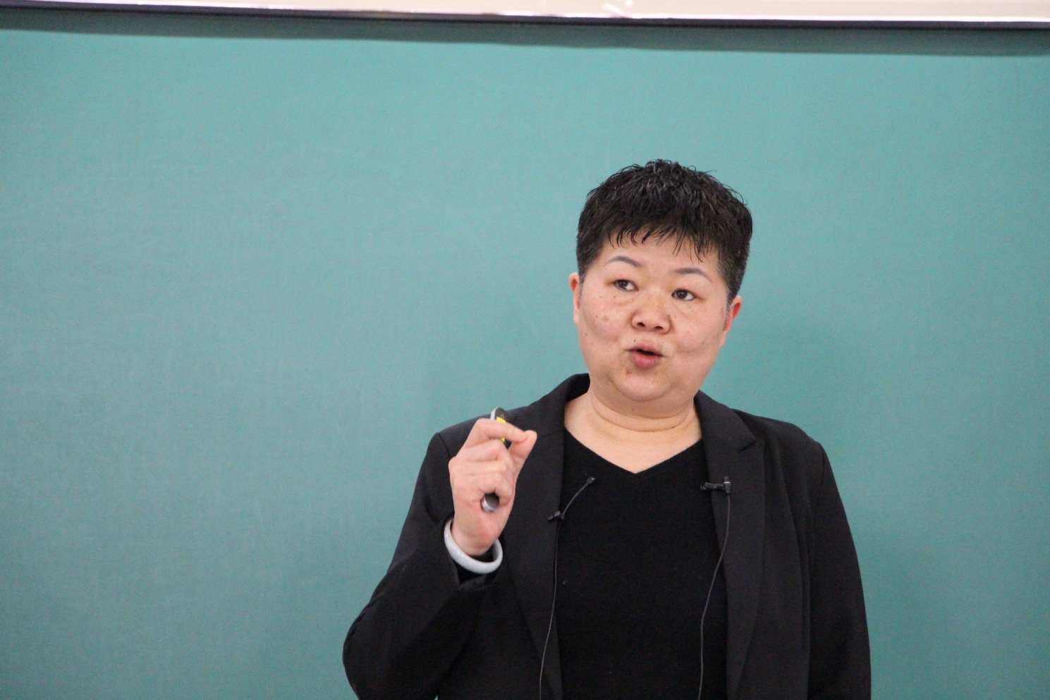 2025新澳门开门原料免费