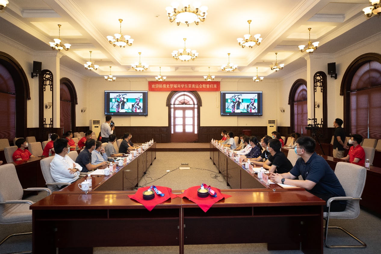 2025新澳门开门原料免费