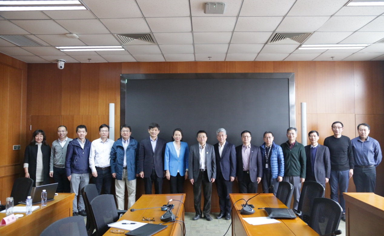 2025新澳门开门原料免费