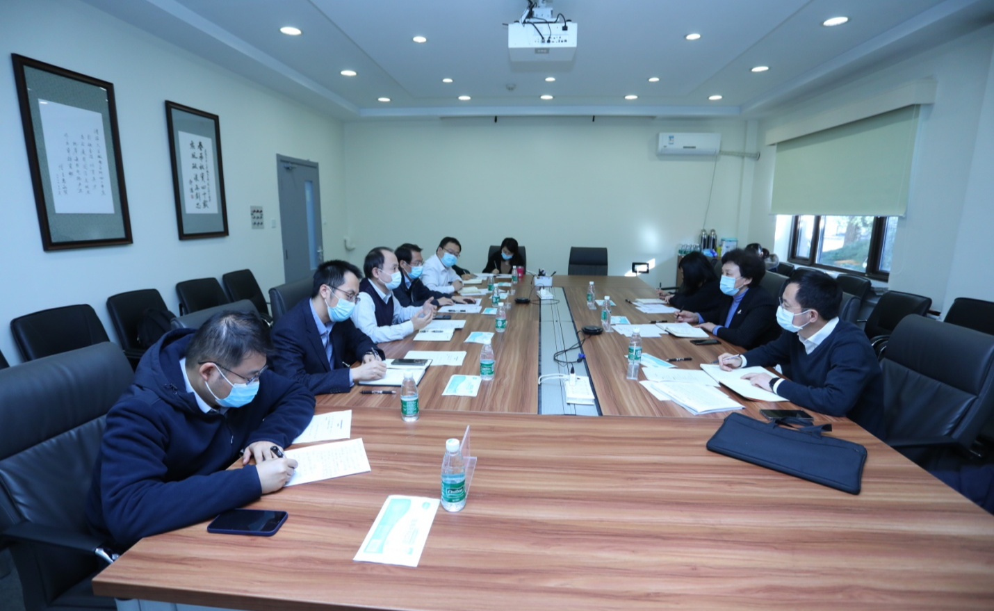 2025新澳门开门原料免费