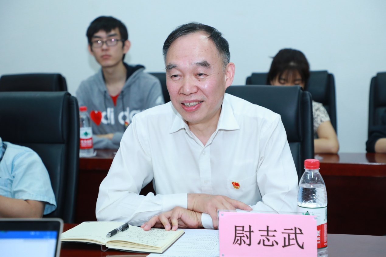 2025新澳门开门原料免费