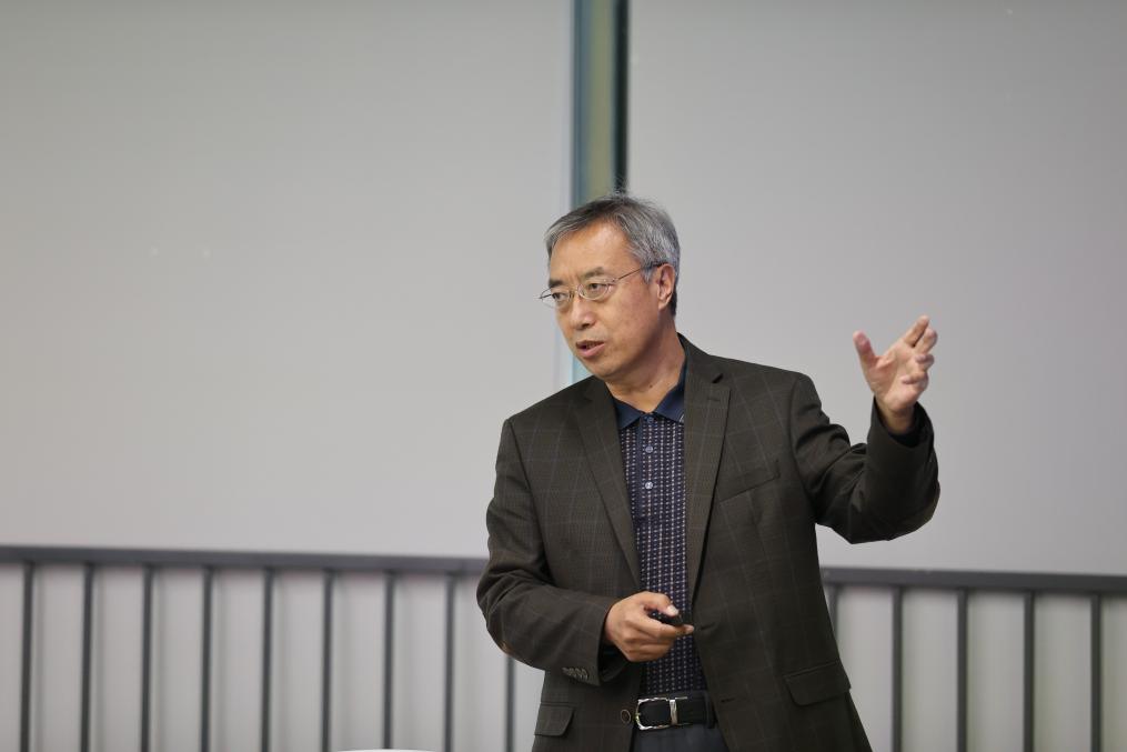 2025新澳门开门原料免费