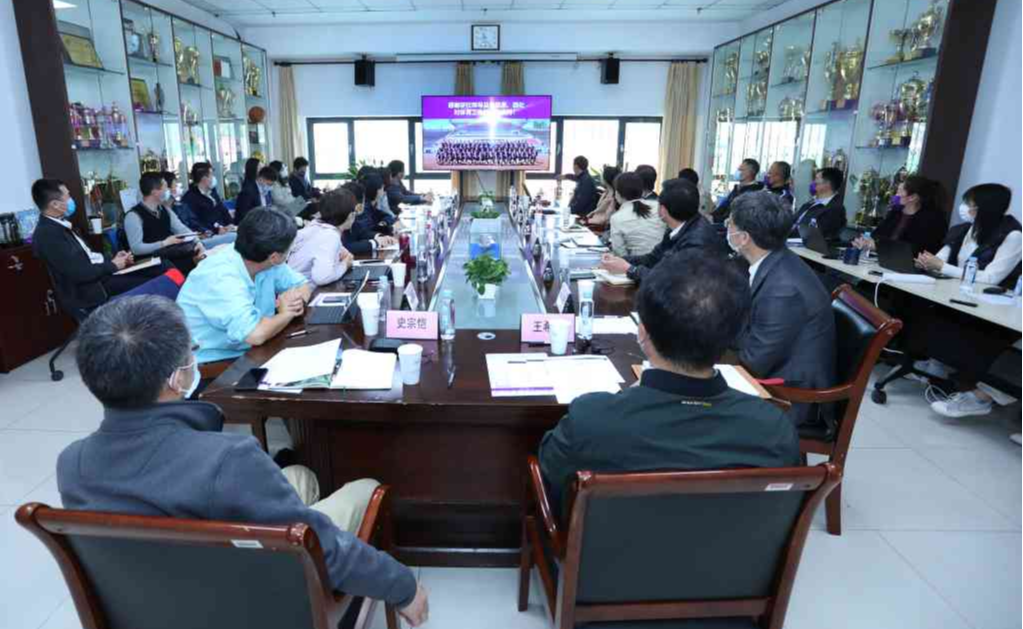 2025新澳门开门原料免费