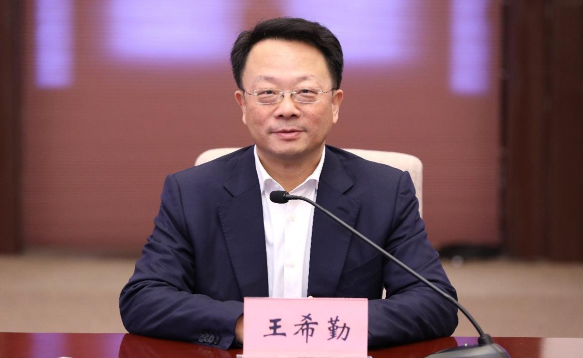 2025新澳门开门原料免费