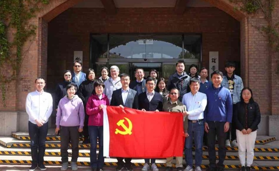 2025新澳门开门原料免费