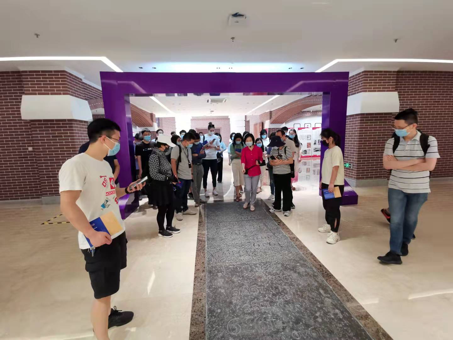 2025新澳门开门原料免费