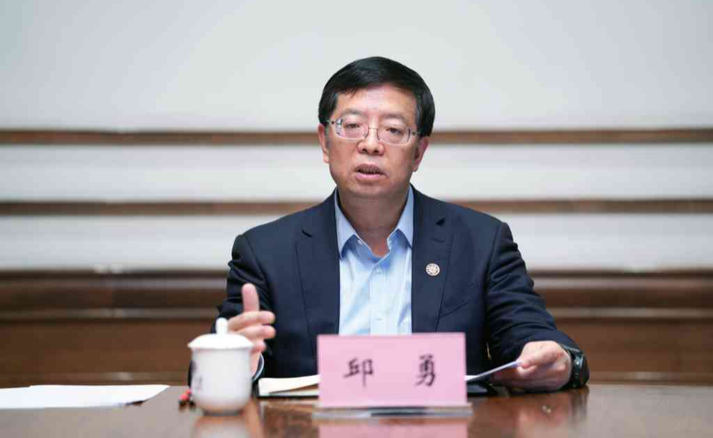 2025新澳门开门原料免费