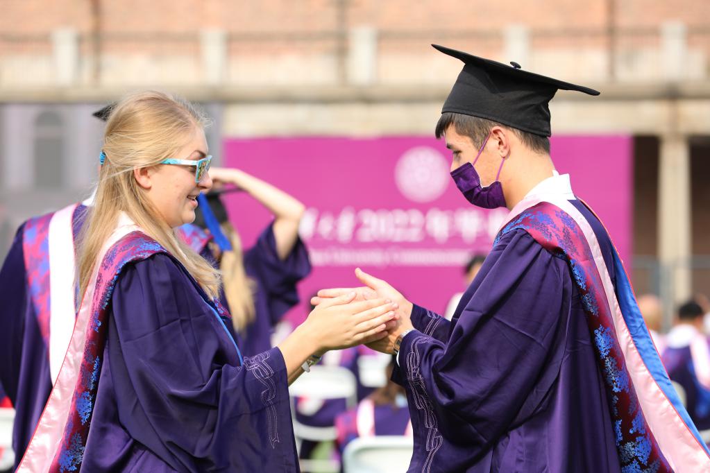 2025新澳门开门原料免费