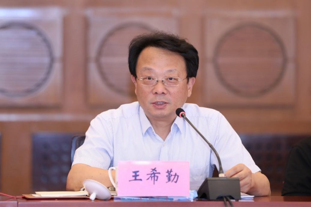 2025新澳门开门原料免费