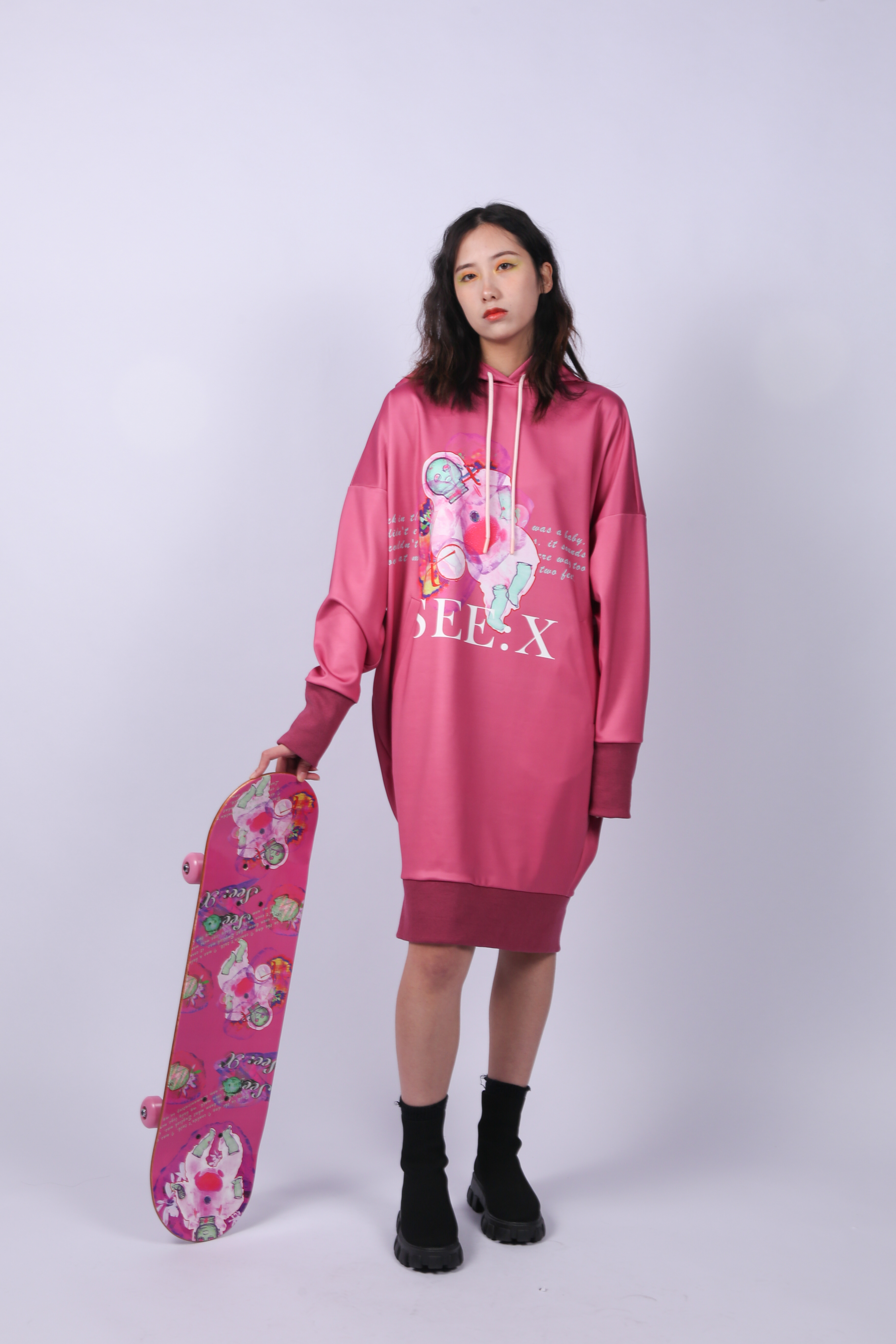 20230117-X 艺术国际创新工作坊-毕文立-X光艺术风格文创产品 (3).jpg