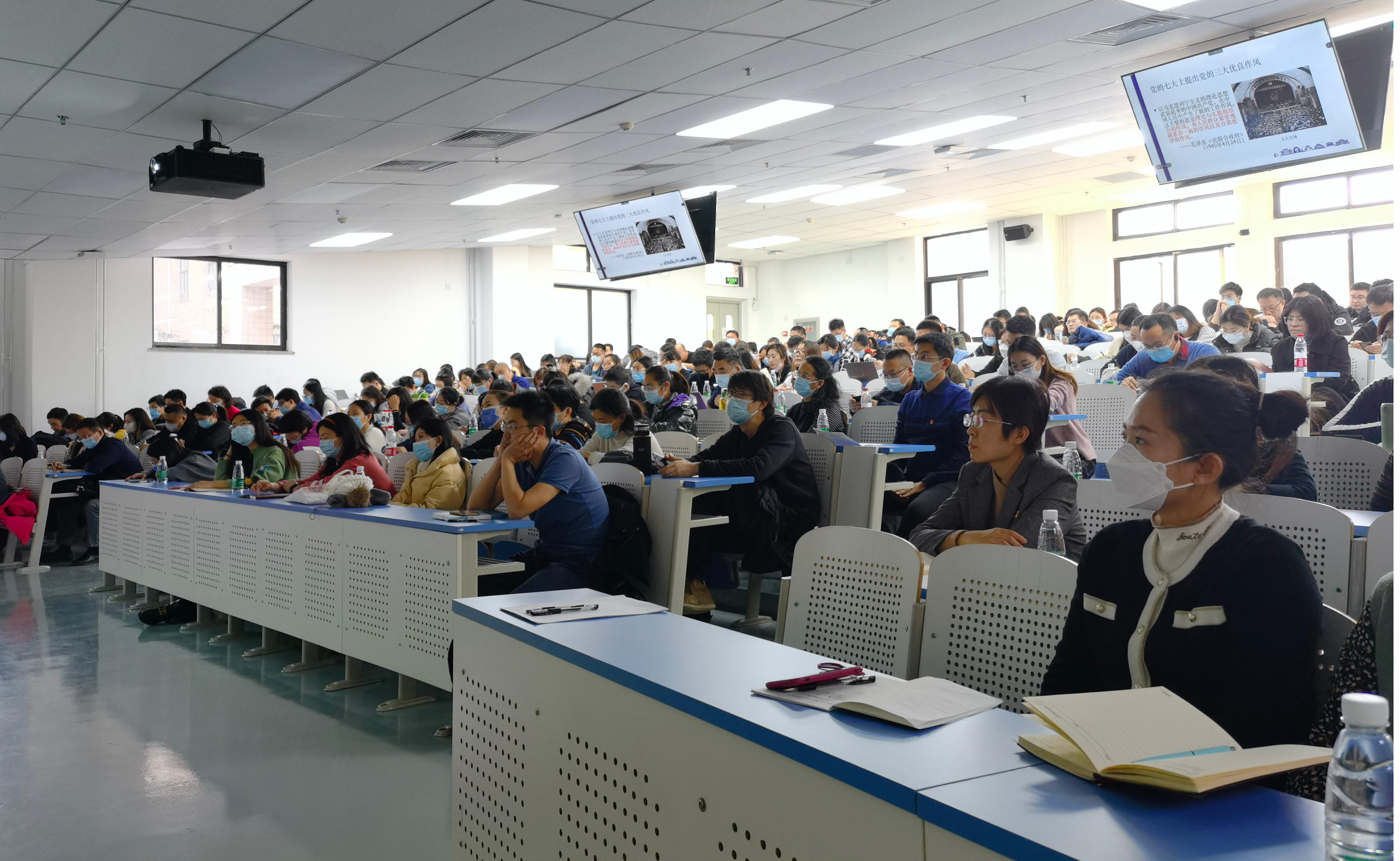 2025新澳门开门原料免费