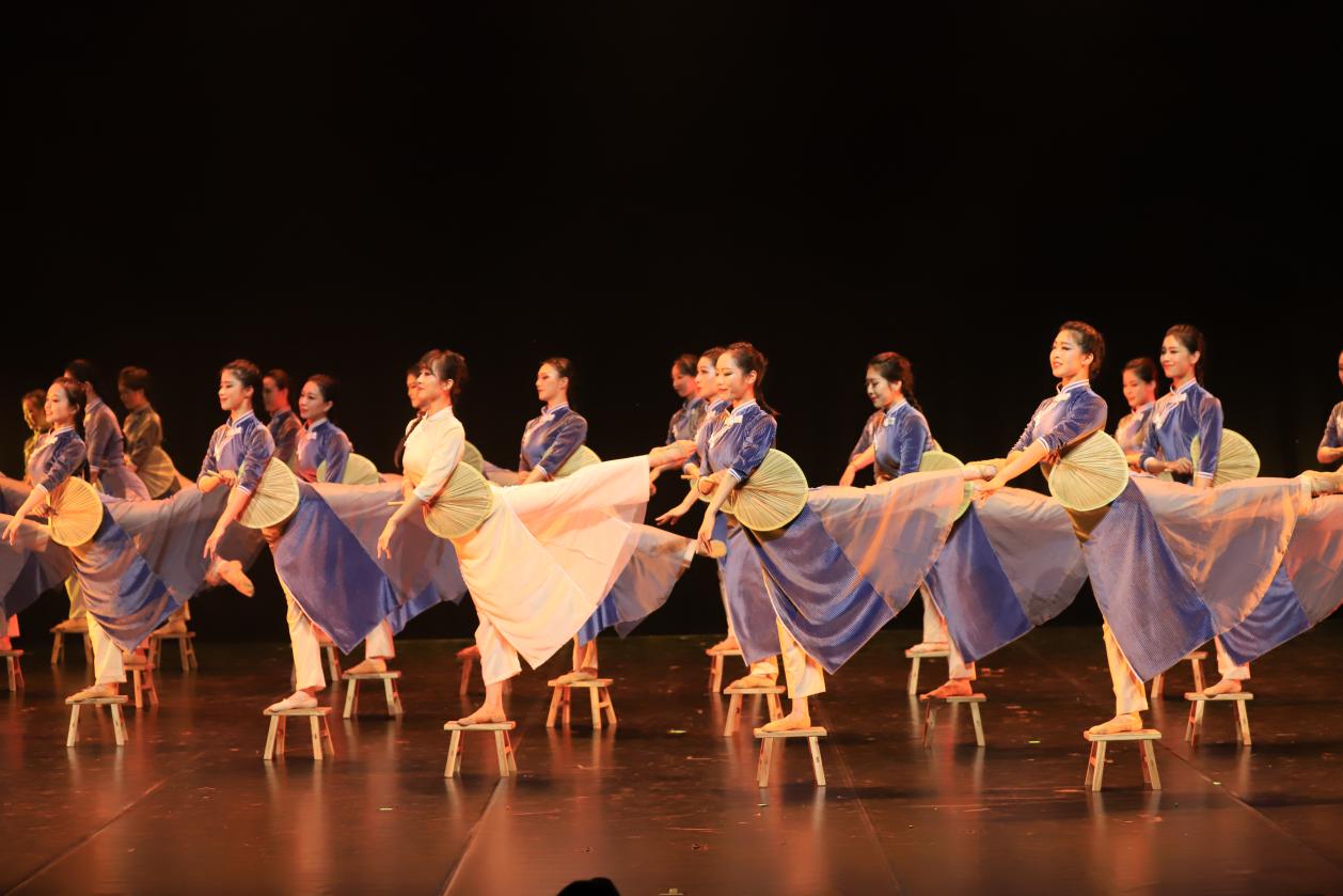 2025新澳门开门原料免费