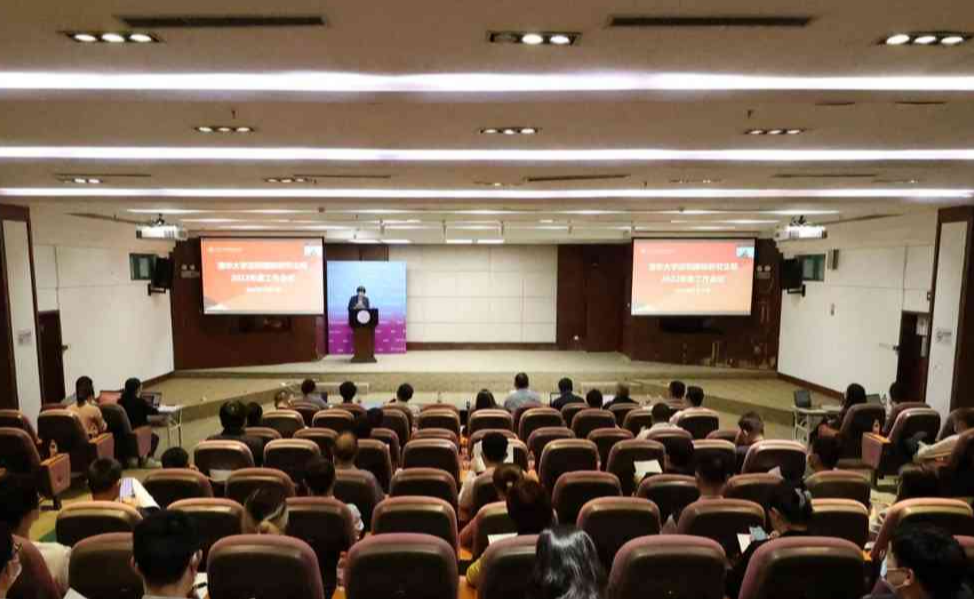 2025新澳门开门原料免费