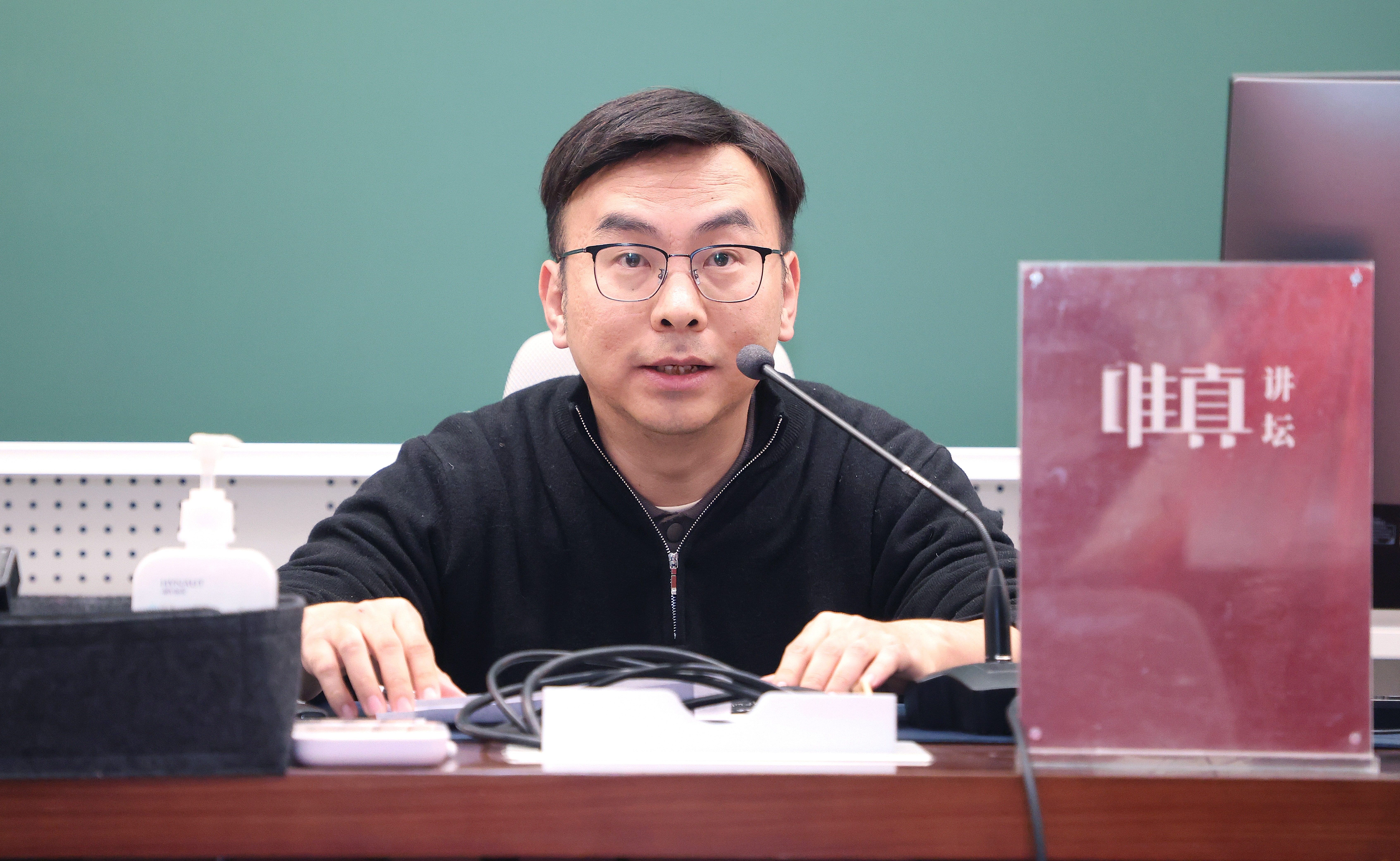 2025新澳门开门原料免费