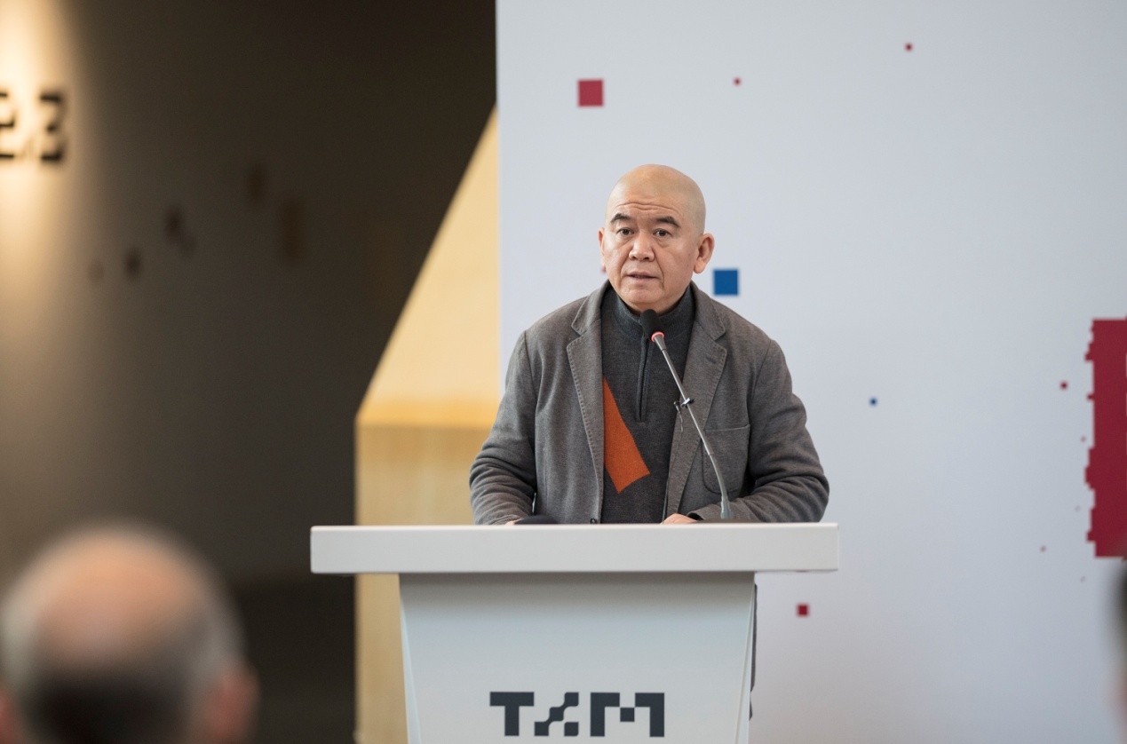 2025新澳门开门原料免费