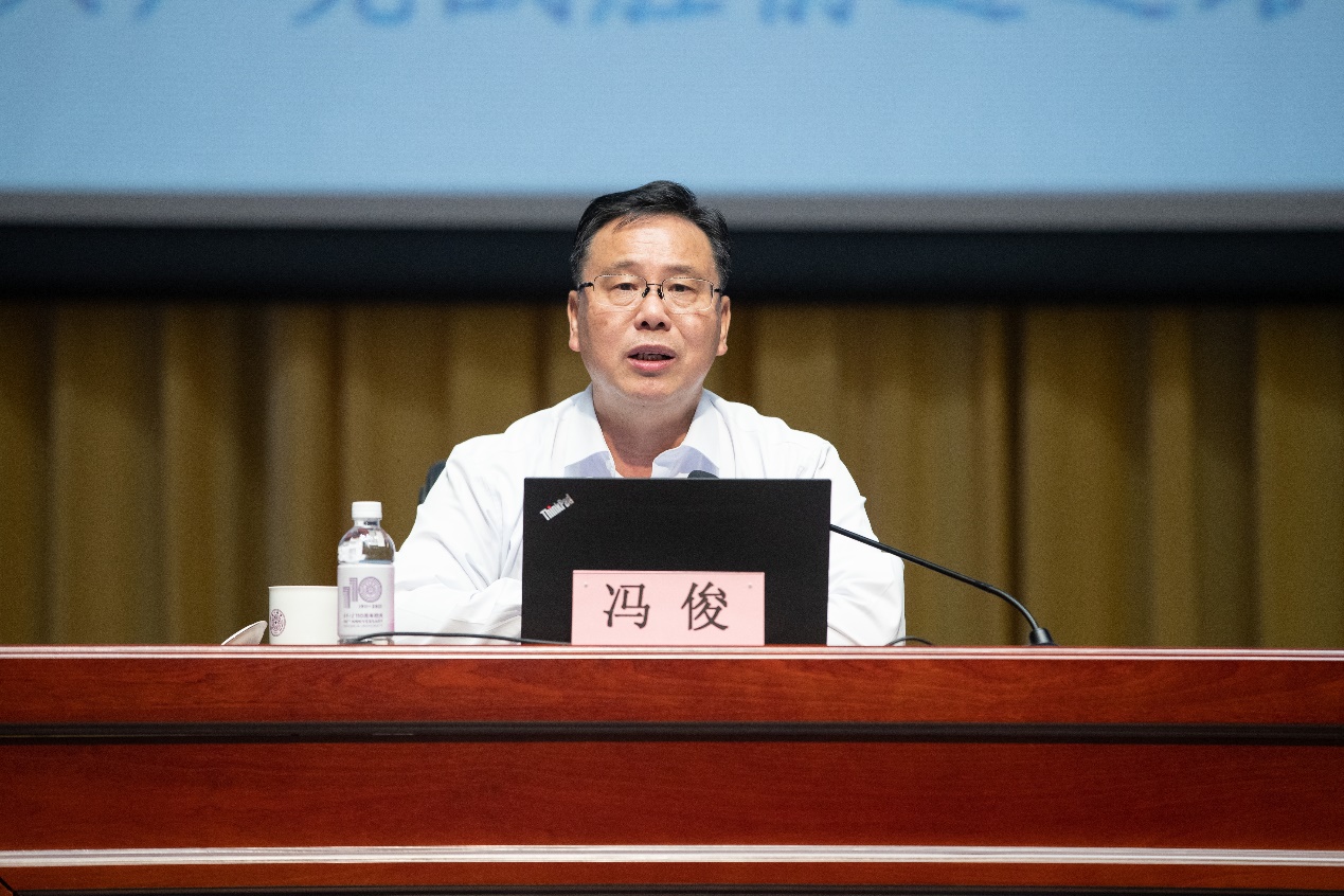 2025新澳门开门原料免费